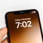 Ilustrasi Gelombang PHK Teknologi 2025